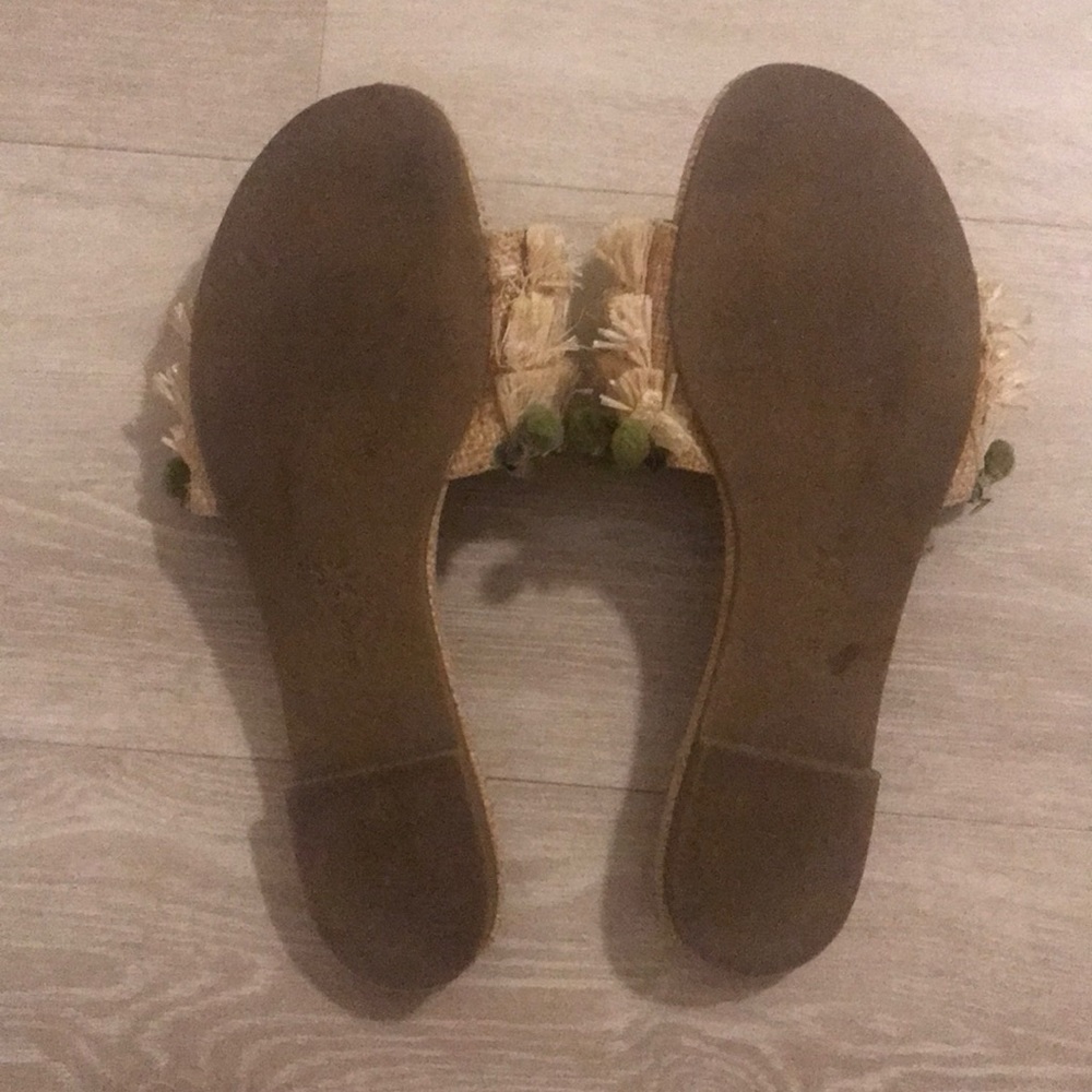 BCBG Sandals - Picture 4 of 5